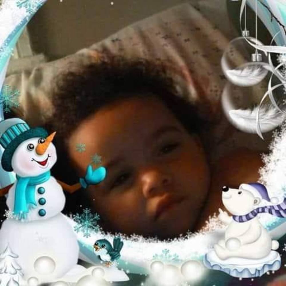 Meet your Posher, Roxanne